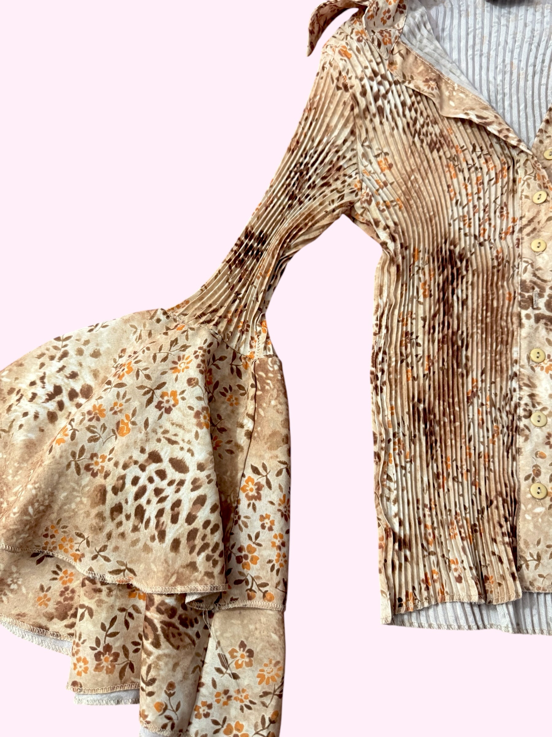 Authentic Style Flared Sleeve Top S